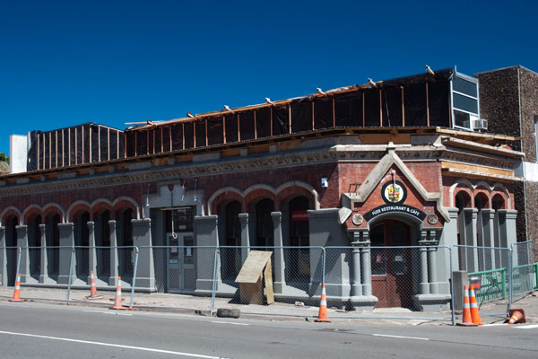 Séisme et liquéfaction à Lyttelton Séisme et liquéfaction à Lyttelton