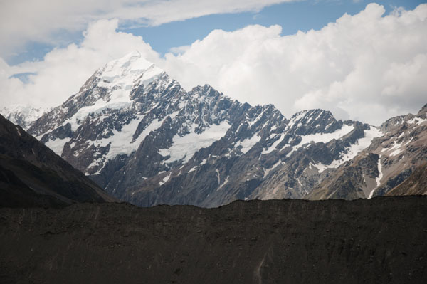 Zoom sur le glacier de Mont Cook en Nouvelle-zélande