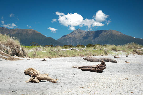 la plage de Haast en Nouvelle-Zélande