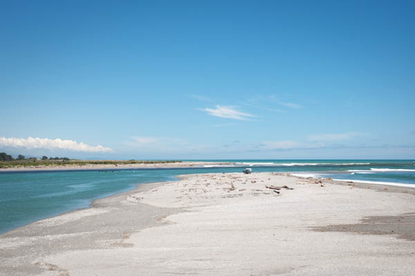 Gibsons Bay à Hokitika en Nouvelle-Zélande