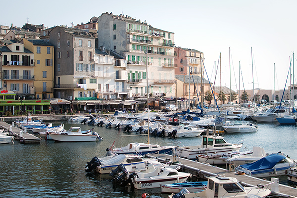 Vue sur le Vieux port de Bastia