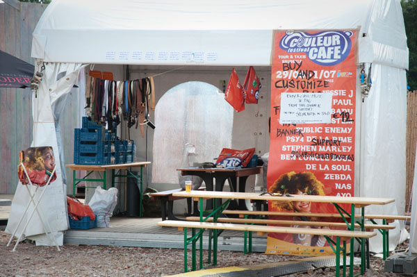 Couleur Café - Atelier recyclage affiches du festival en sac Couleur Café - Atelier recyclage affiches du festival en sac