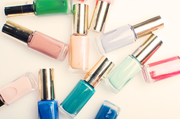 Ongles colorés Ongles colorés