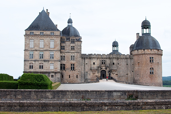 Chateau de hautefort Chateau de hautefort