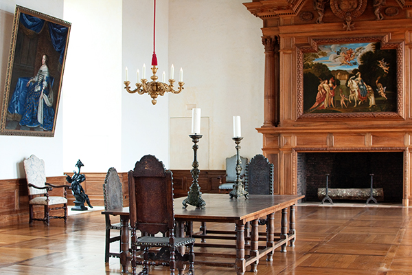 Salle à manger du Chateau de Hautefort Salle à manger du Chateau de Hautefort