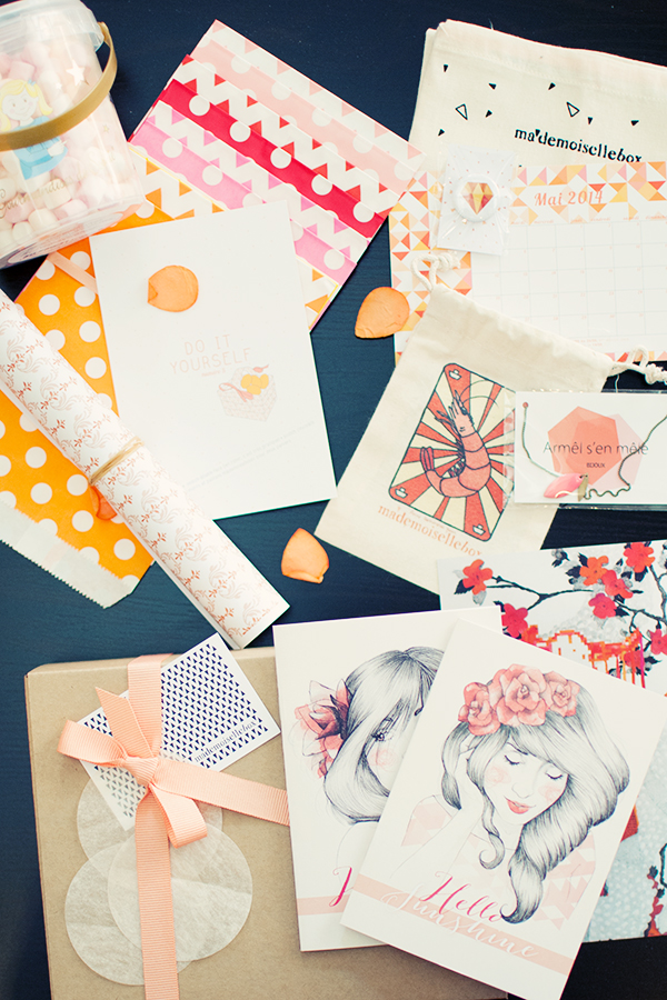 Mademoiselle Box Mai 2014 - Fleur de corail Mademoiselle Box Mai 2014 - Fleur de corail