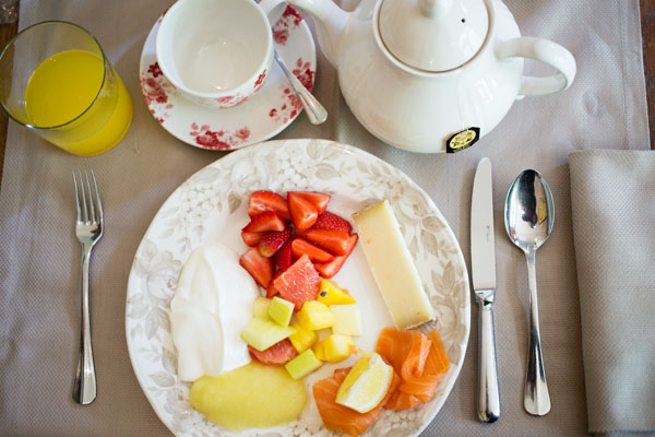 Petit-Déjeuner au Café des Artistes Petit-Déjeuner au Café des Artistes