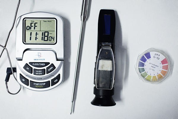 Alchimiste - Mesure du sucre et du PH