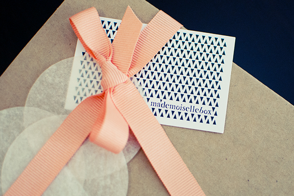 Mademoiselle Box Mai 2014 - Fleur de corail