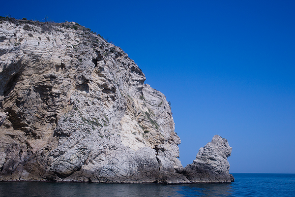 Le visage du Gargano dans Les Pouilles en Italie