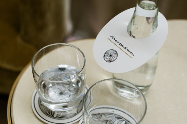 Hôtel Le Narcisse Blanc SDB