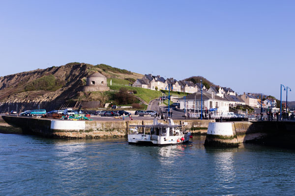Port-en-Bessin-Huppain et sa Tour Vauban