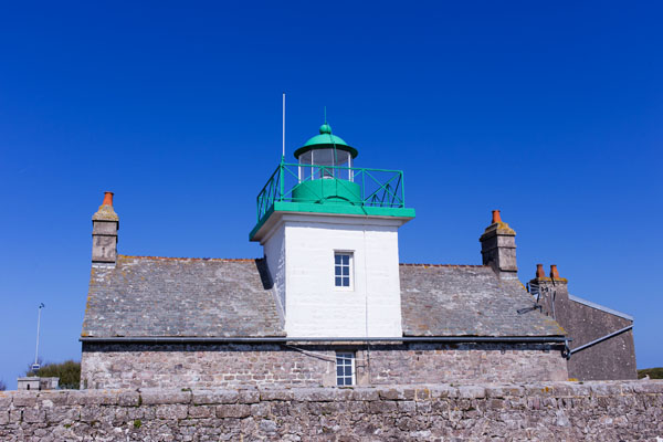 Plage de Jonville avec vue sur Tatihou