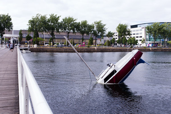 Bateau naufragé Love Love