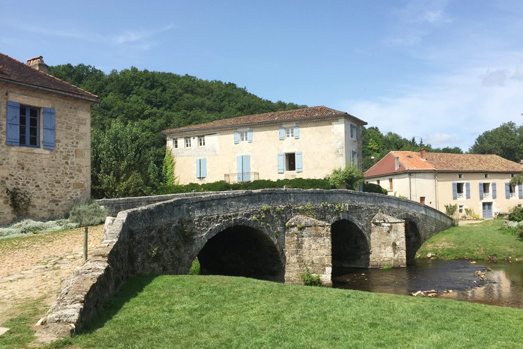 Le pont à Saint-Jean de Cole, Dordogne