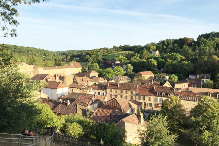 Panorama sur Cadouin en Dordogne