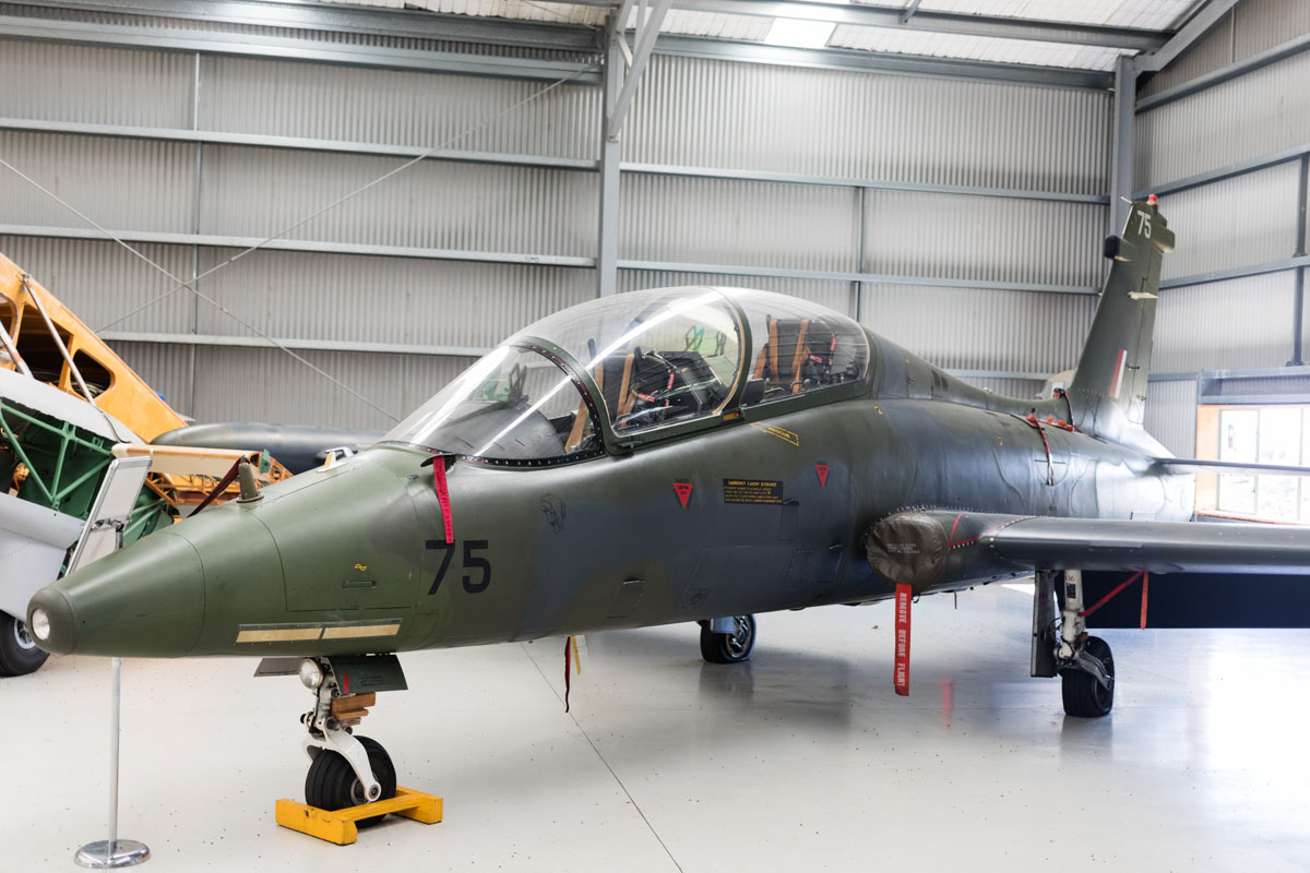 Aermacching Training Jet 339 CB