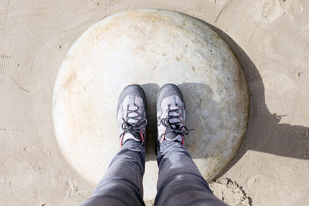 Koekohe beach moeraki boulders dunedin