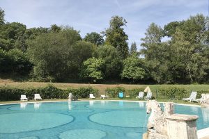 Piscine Abbaye des vaux de Cernay